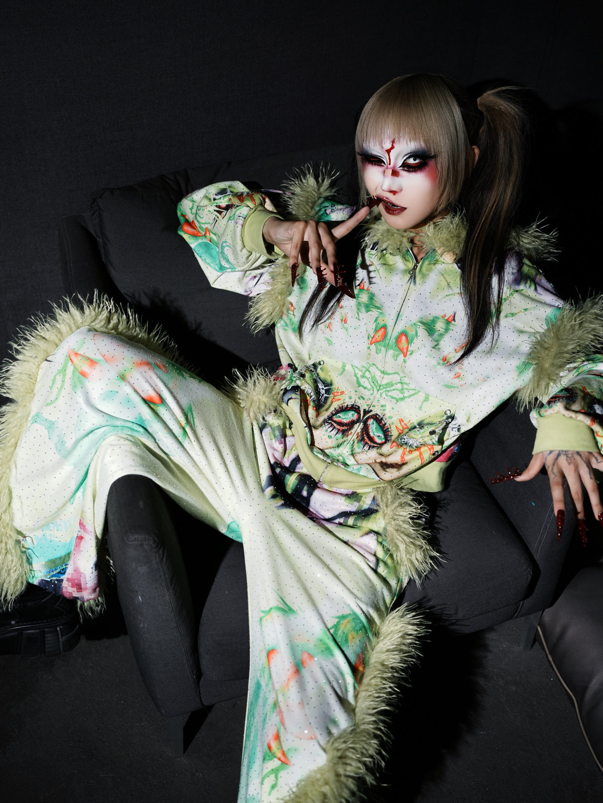 NUWA1997 Hoso hoodie & pants set in Green product view - alternate view