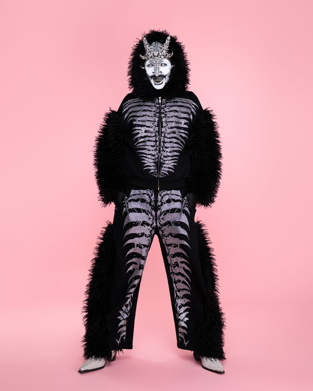 NUWA1997 Grey Matter Faux fur hoodie & pants set in all-black product view