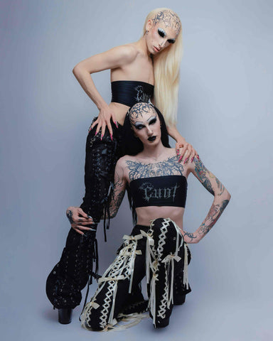“CUNT” bra