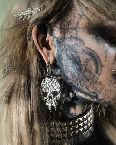 6ARELYHUMAN × NUWA1997 Earrings Product View - alternate view