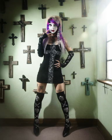 Sassy religion Cross Dress