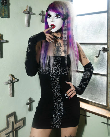 Sassy religion Cross Dress
