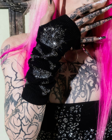XOXO gloves