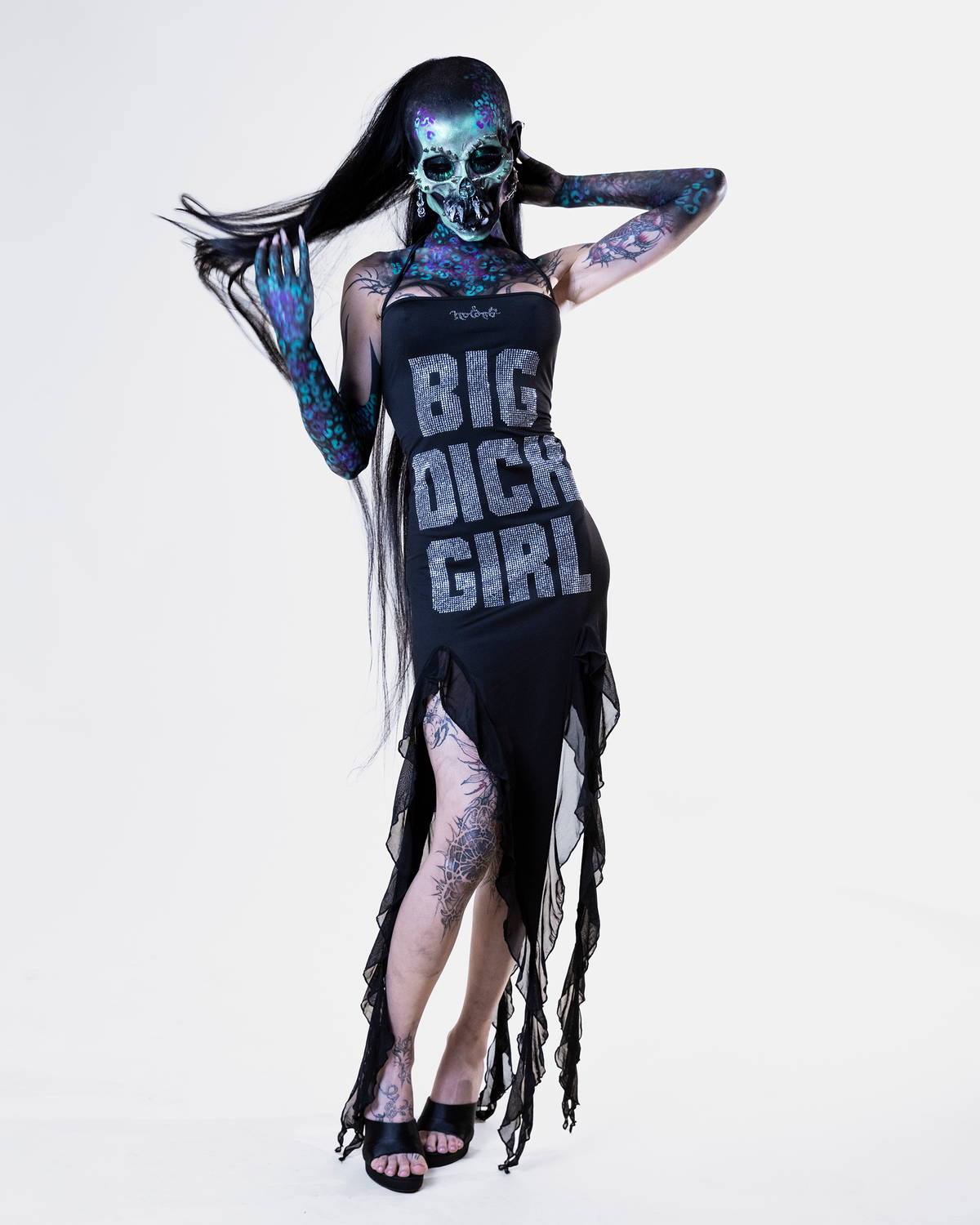 nuwa1997-bdg-black-rhinestone-dress-model